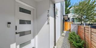 Green Lake Townhome Gallery 3