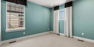 Beautiful Home in Commerce City! Gallery 14