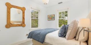 230 SUNSET Road Gallery 31