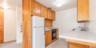 Nevada Villa Apartments Gallery 13