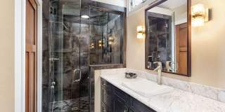 4000 Brush Creek Road Gallery 8