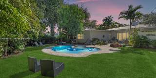 1875 Alamanda Drive 1875 Alamanda Drive Gallery 1