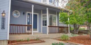 Westside Gem with Mountain Views, Hardwood Floors & AC! Gallery 4