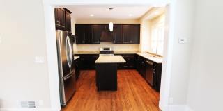 Amazing is an understatement for this 5-star Kitchen! Famous Warren Buffet Neighborhood Gallery 5