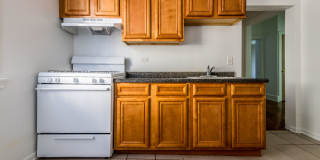 7755 S Sangamon St Gallery 15