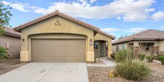 Charming 2BR Home in 55+ Gated Community Gallery 1