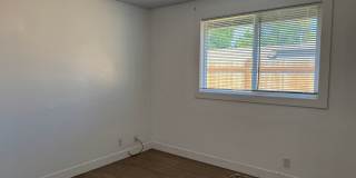 Beautiful 3 bedroom 2 bath house in Eugene! Gallery 23