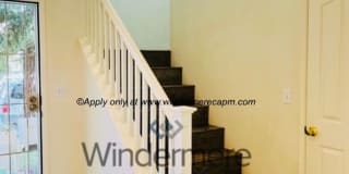 Spacious 3-bedroom with Updated Finishes and Prime Location! Gallery 6