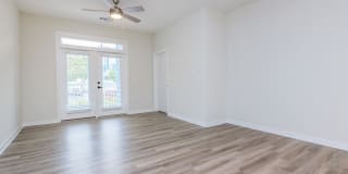 Arboretum West Gallery 75