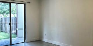 12740 SW 131st Ter Gallery 5
