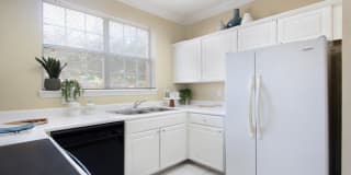 SaddleBrook Apartments Gallery 15