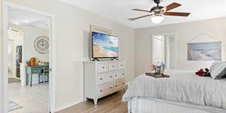 4810 SW 25th Place Gallery 13