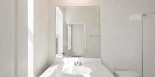 596 WATERMANS DR Gallery 34