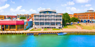 512 Quay Street Gallery 1