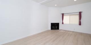 BEAUTIFUL 4 Bed 3 Bath unit Gallery 7