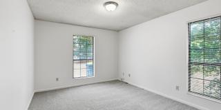 Convenient Turnkey Living in Colony Cove Gallery 10