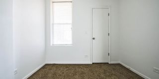 3560 W Cermak Rd Gallery 10