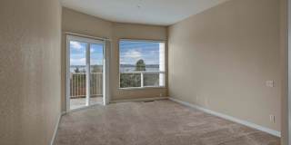 The Carillon Apartments Gallery 17