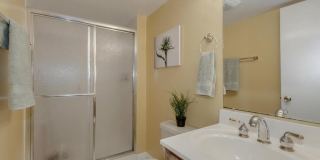 5820 SILCHESTER Street Gallery 40