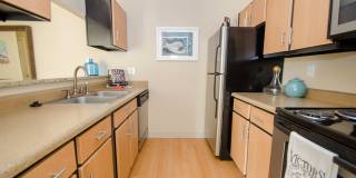 Rock Peak on Sunset Apartments Gallery 10