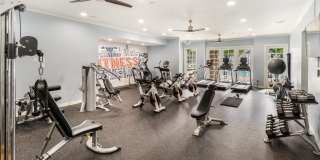 Pointe at Suwanee Station Gallery 21