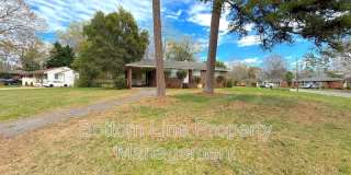 5530 Radford Ave Gallery 1