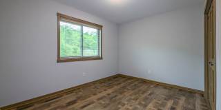 4 bedroom, 3 bathroom Home Gallery 13