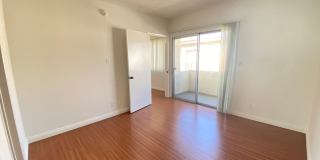 3755 Mentone Gallery 7