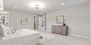 Luxury Bellevue Estate in Prestigious Bridle Trails For Rent Gallery 27