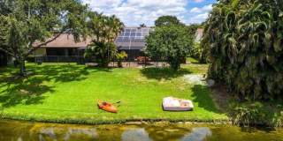 1369 Riverside Circle Gallery 1