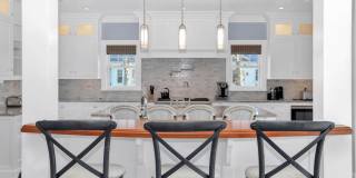 101 Tuttle Avenue Gallery 12