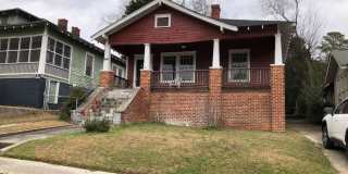 Charming 906 Queen Street | 3 Bedroom, 2 Bath Home Near USC & Five Points Gallery 1