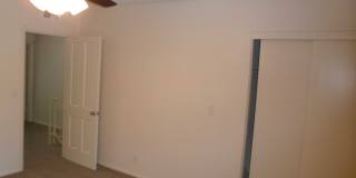 1215 South Empire Street Gallery 27