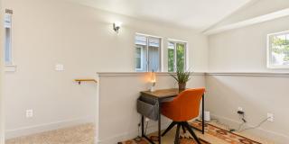 Charming, Furnished 3 bedroom Home w/ Garage Charming, Furnished 3 bedroom Home w/ Garage Gallery 22