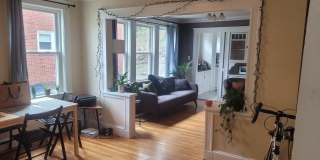 Spacious Brighton 3-Bedroom with Garage Parking Gallery 3