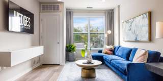 Hedges at Hawthorne Gallery 20