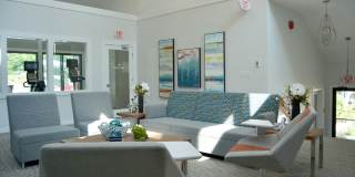 Stone Run East Gallery 16