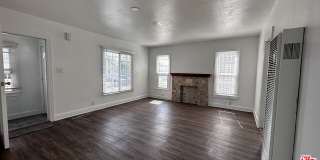 1709 W 70th St Gallery 6