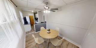 900 Woodlawn Avenue Gallery 4