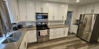 Charming 3-Bedroom Home in the Heart of Las Vegas! Charming 3-Bedroom Home in the Heart of Las Vegas! Gallery 1