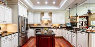 6605 STONINGTON DRIVE N Gallery 16