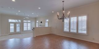 Rare 3 BR / 2.5 BA /  2 Car Garage Westlake Condo 14th Fairway (Austin Country Club) (Eanes ISD) Gallery 15