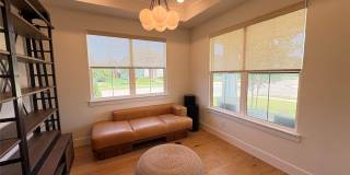 1451 Maplewood Drive Gallery 5
