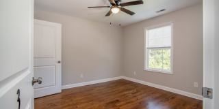 105 Williams Road - Room 2 Gallery 20