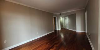 Spacious Midtown Condo with 2 Bedrooms, 2 Balconies & Internet Included! Gallery 6