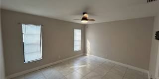 701 SW 9th Avenue Gallery 16