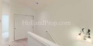 Charming and Comfortable Townhouse in Bethany Area! Gallery 25