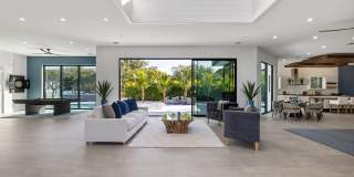 706 Lakeside Circle Gallery 5