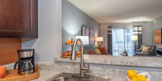 Hanover Crossing Apartments Gallery 15