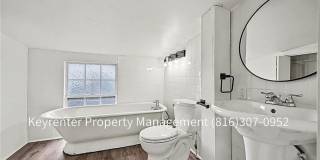 4 Bedroom 2 bath Gallery 9